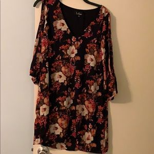 Lulus navy floral shift dress